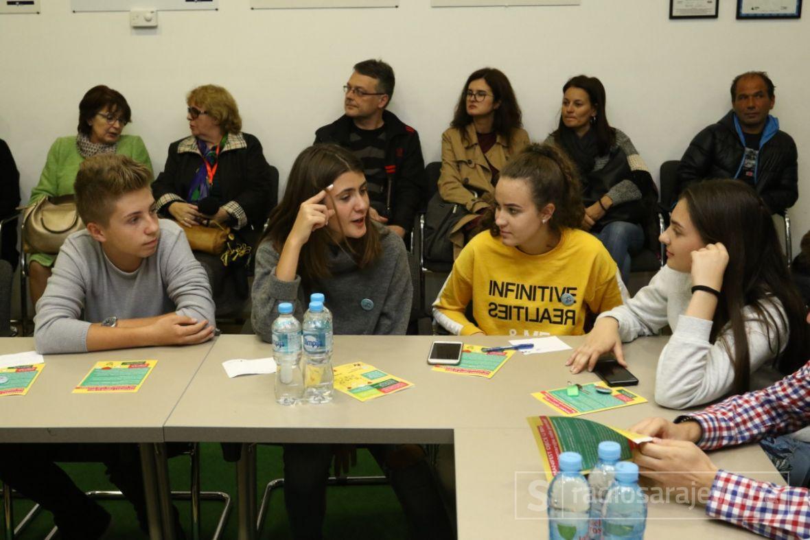 Foto: Dženan Kriještorac / Radiosarajevo.ba/Naša djeca na debati s bh. političarima